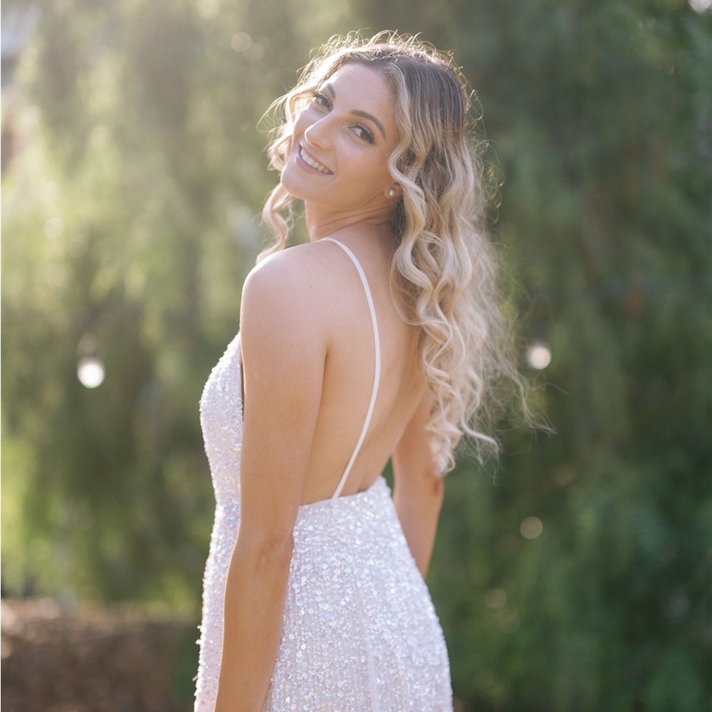 Size 4 (small) ASOS White, Embellished Midi Dress! Cups added for support.